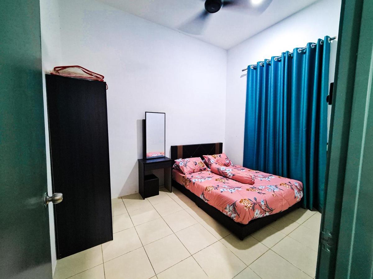 Q&R Homestay Residence Temerloh Kültér fotó