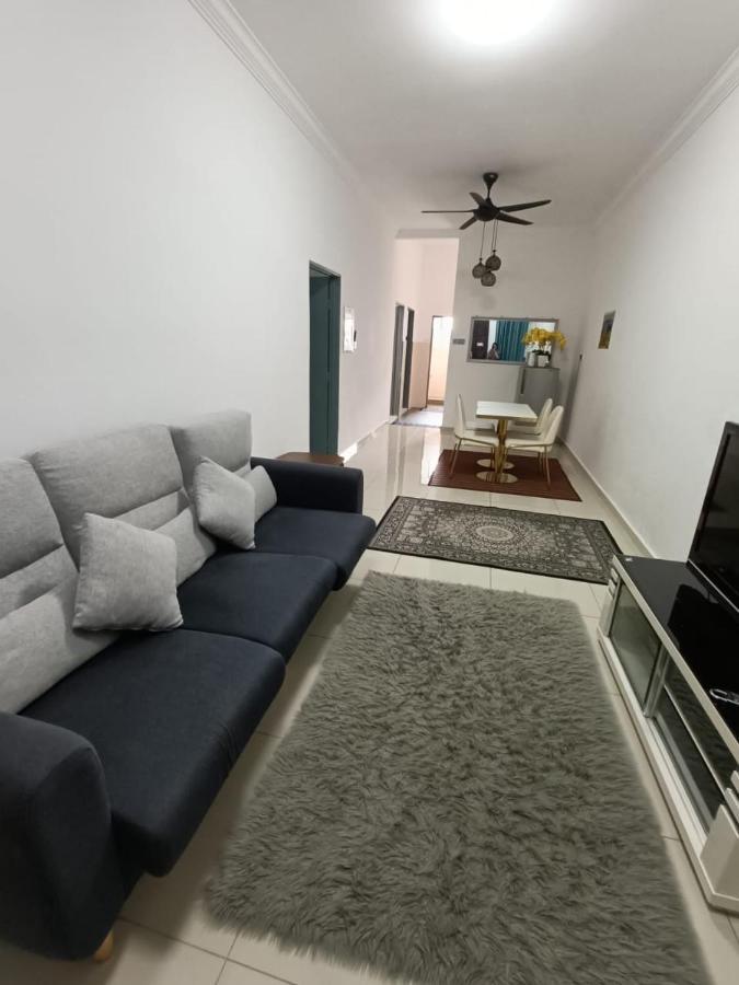 Q&R Homestay Residence Temerloh Kültér fotó